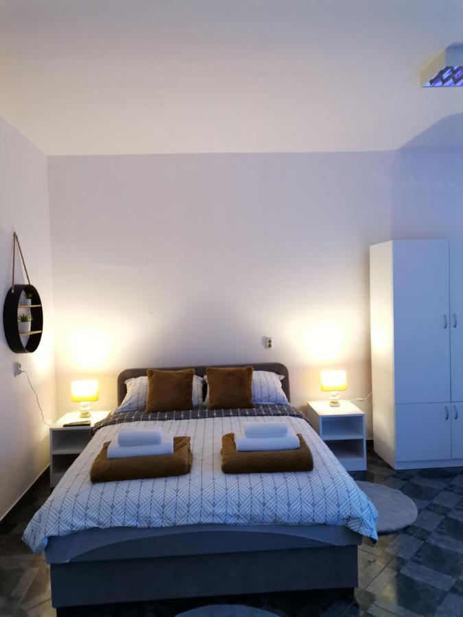 Lucija Apartment Gospić Екстериор снимка